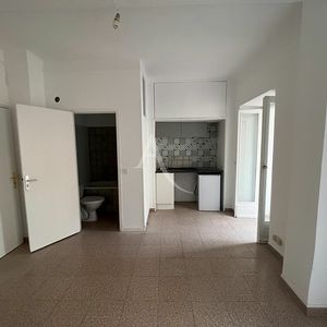 Property in Carre d'Argent