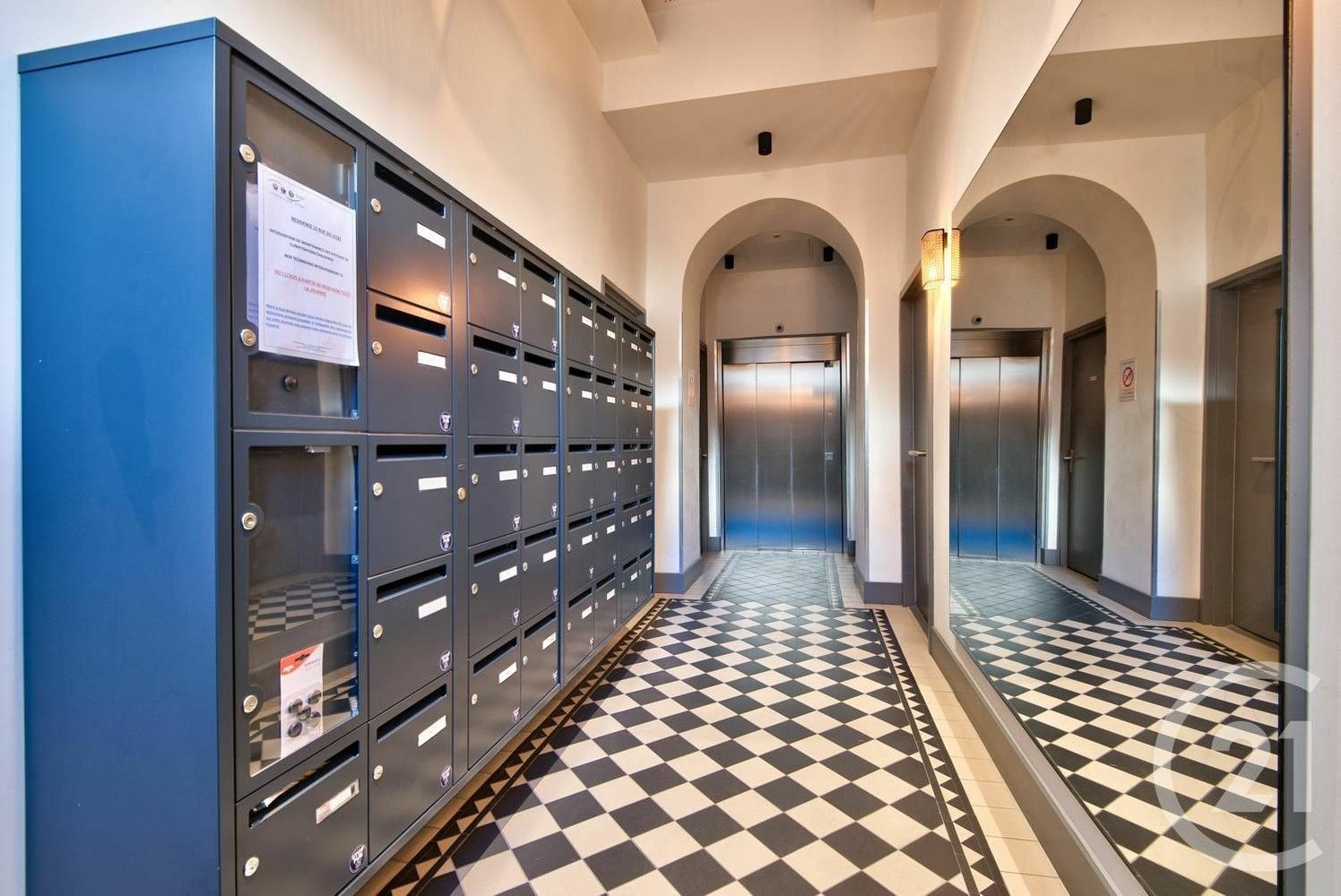 Property photo in Carre d'Argent