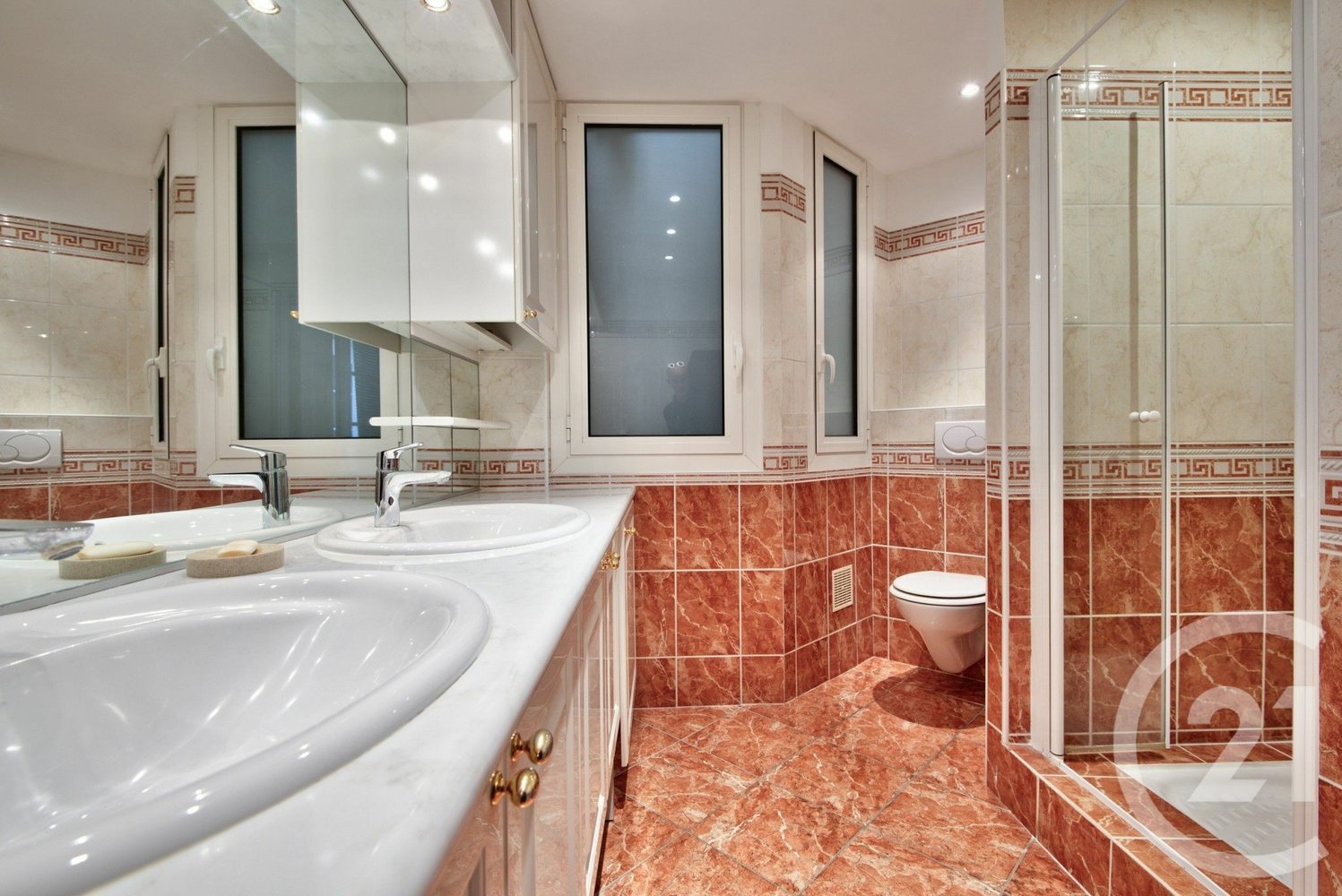 Property photo in Carre d'Or