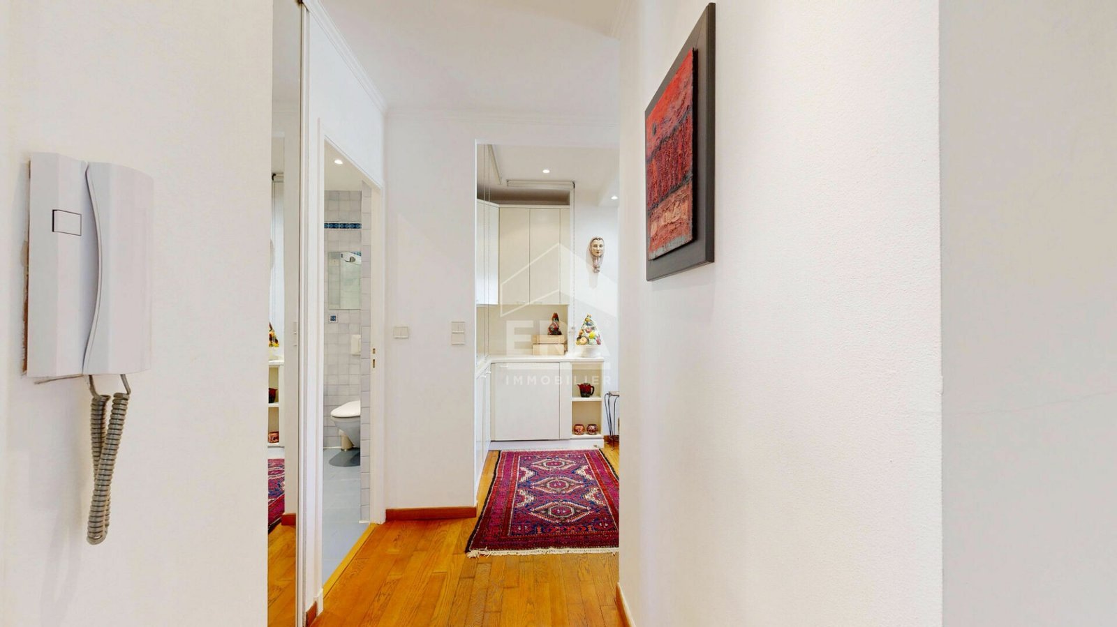 Property photo in Carre d'Or