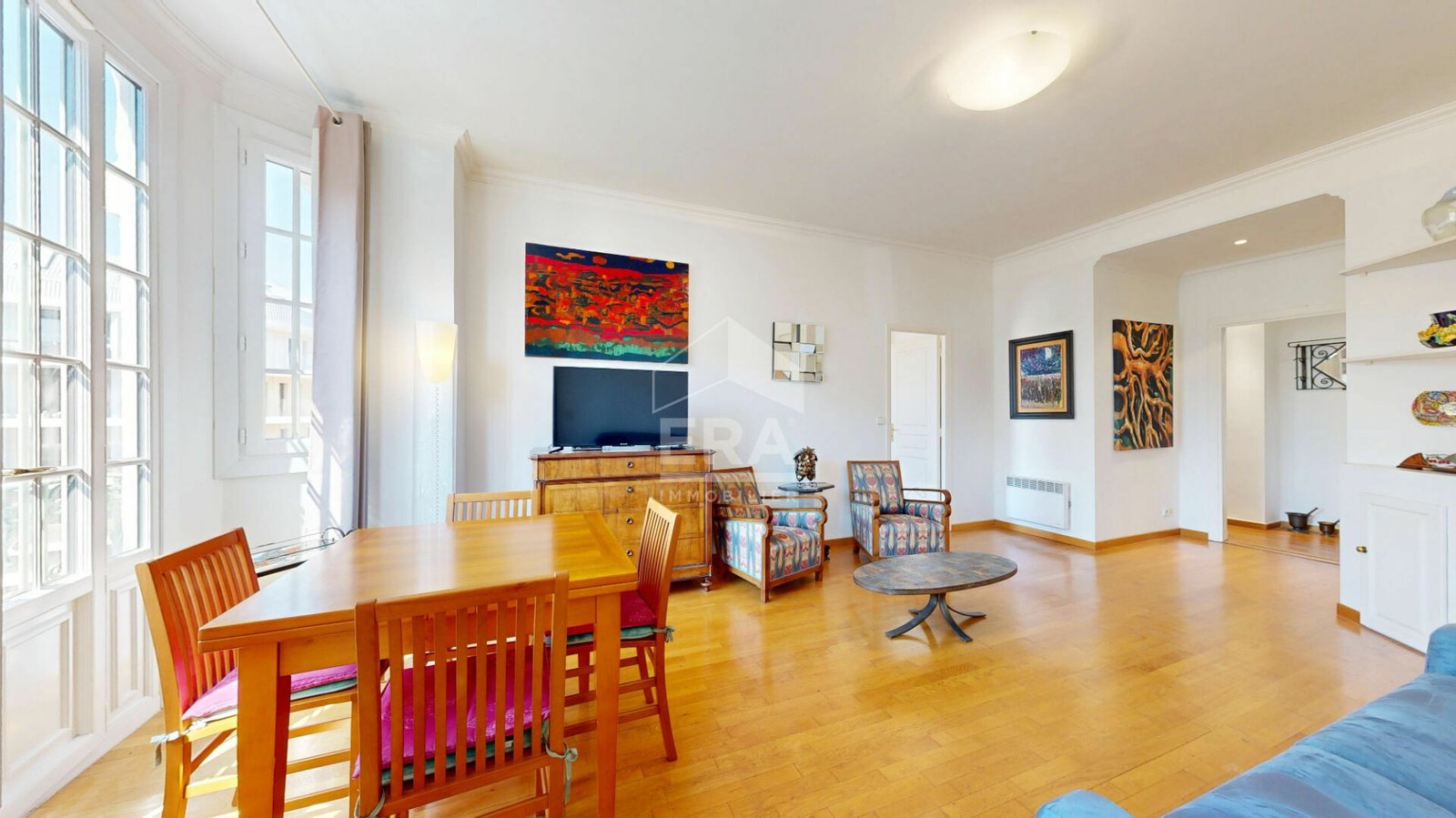 Property photo in Carre d'Or