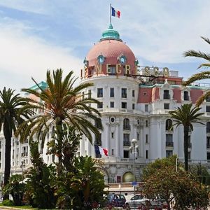 Property in Carre d'Or