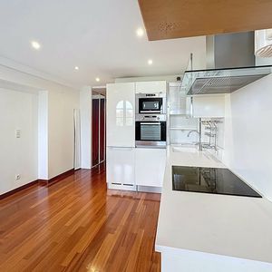 Property in Carre d'Or