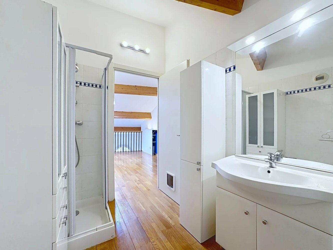 Property photo in Carre d'Or