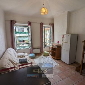 Property in Carre d'Or