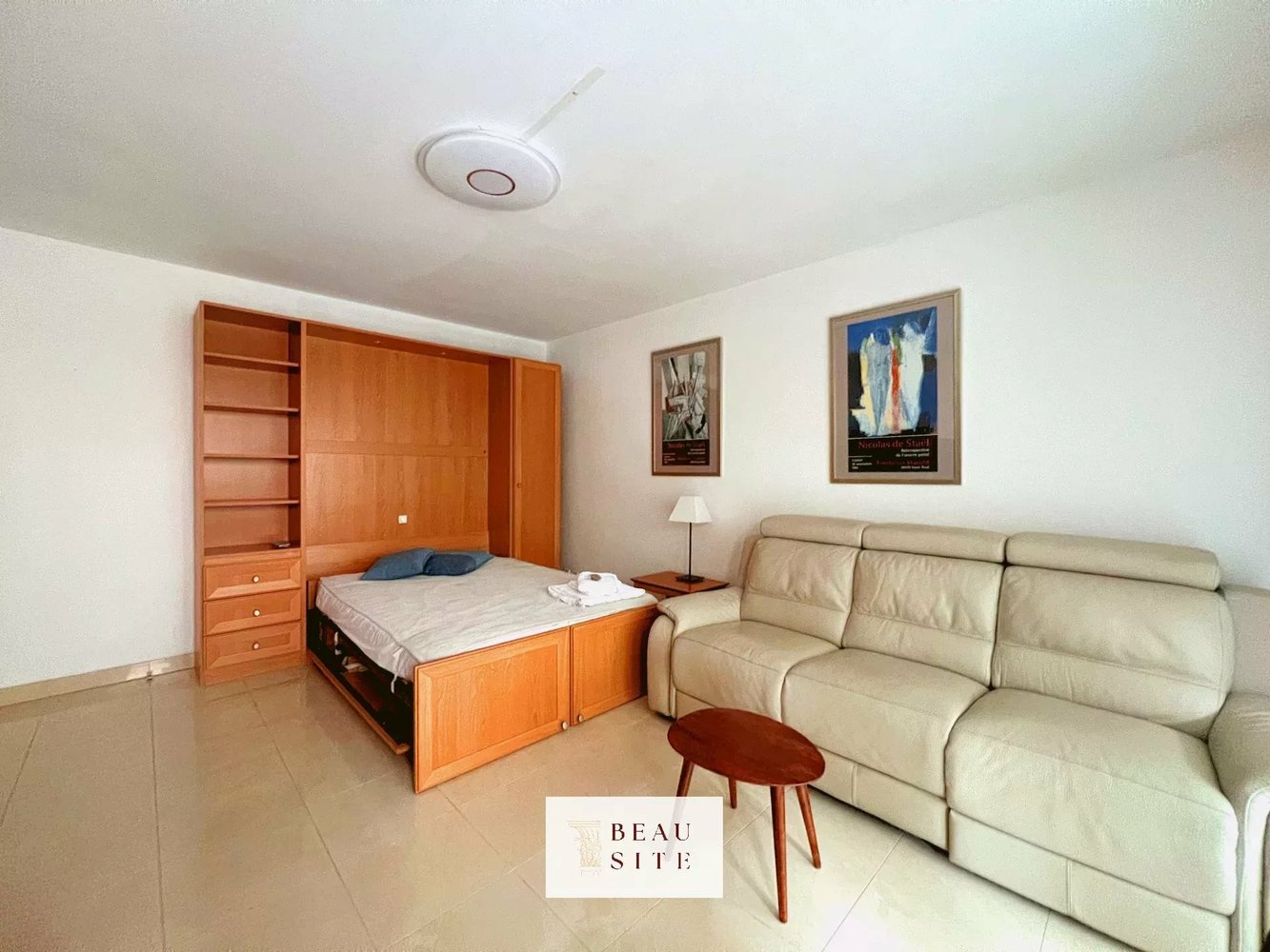 Property photo in Carre d'Or