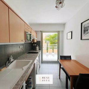 Property in Carre d'Or