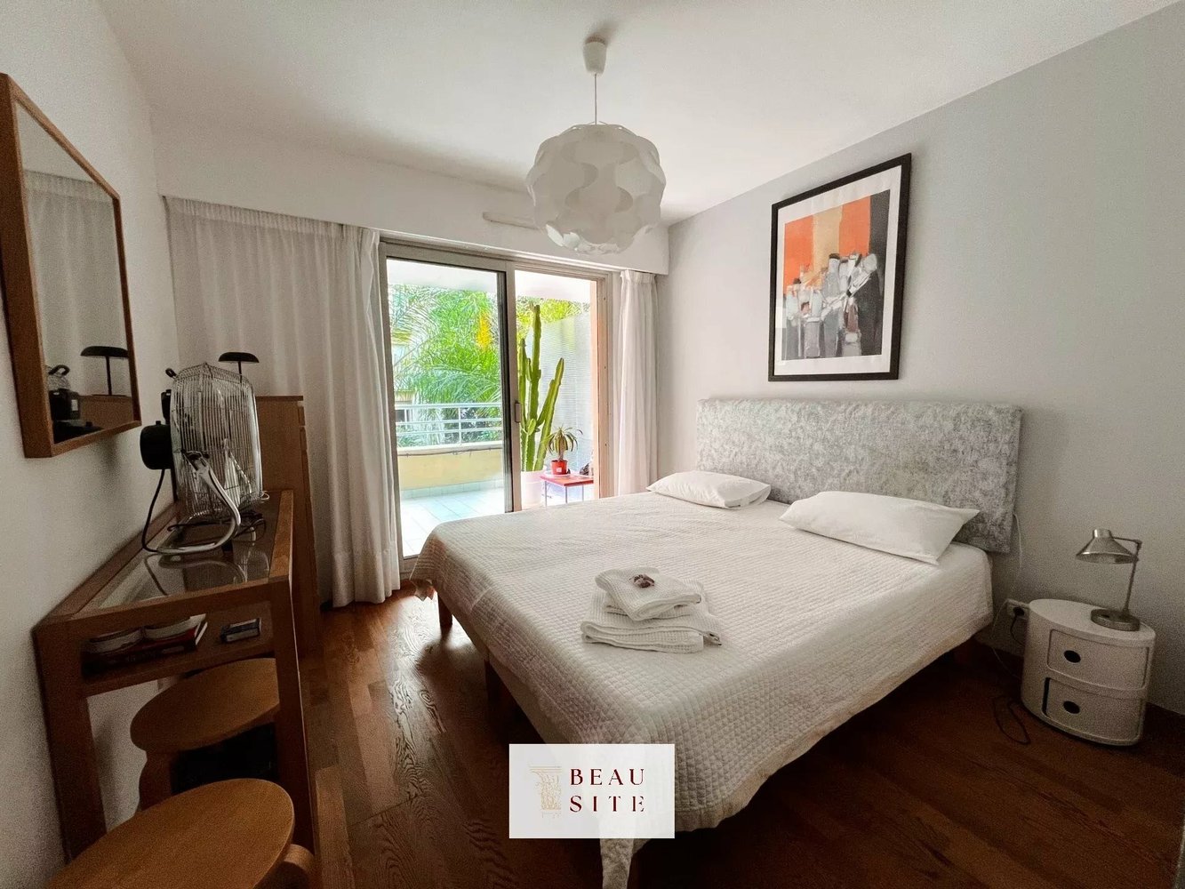 Property photo in Carre d'Or