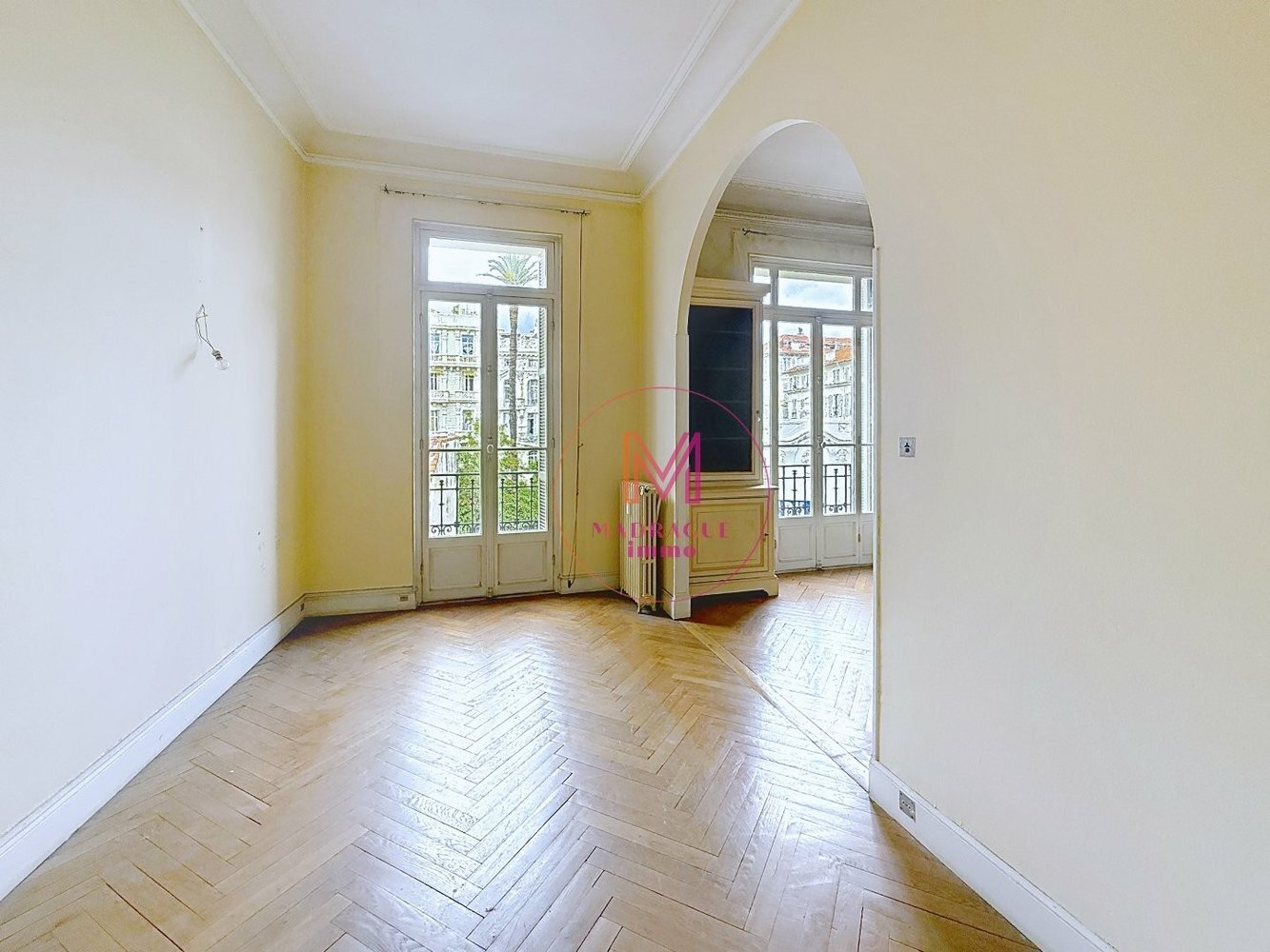 Property photo in Carre d'Or