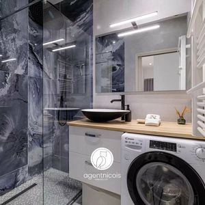 Property in Carre d'Or