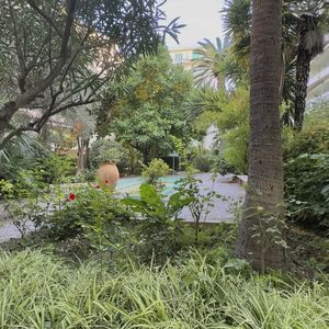 Property in Carre d'Or