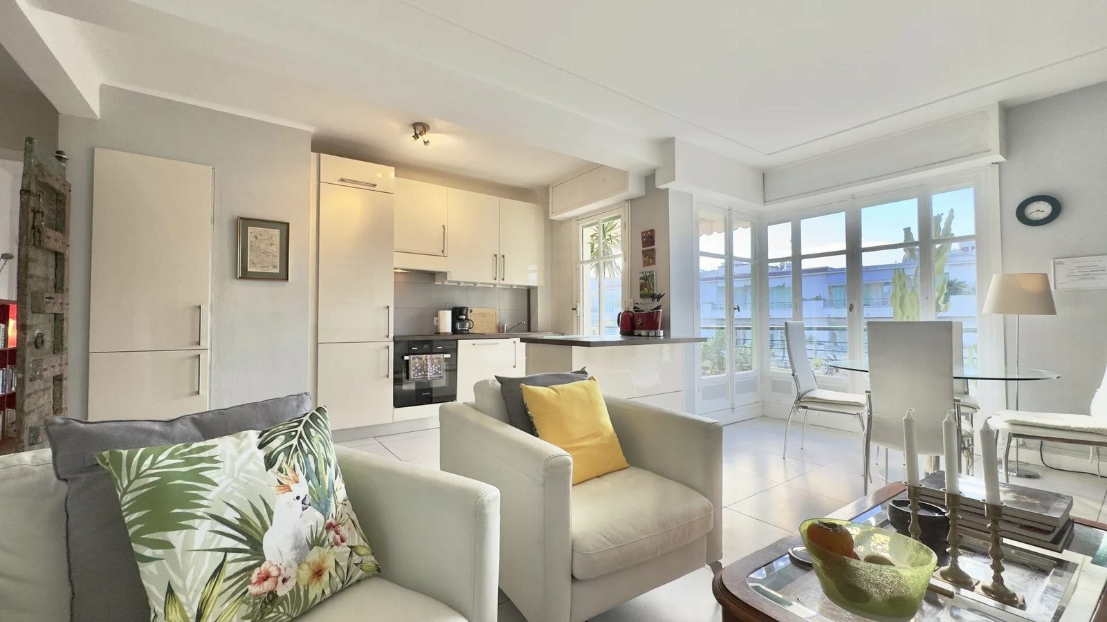 Property photo in Carre d'Or