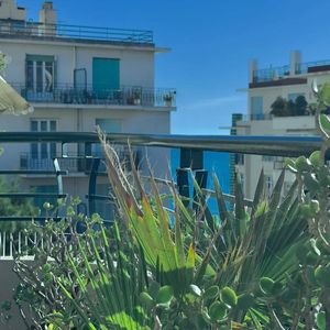 Property in Carre d'Or
