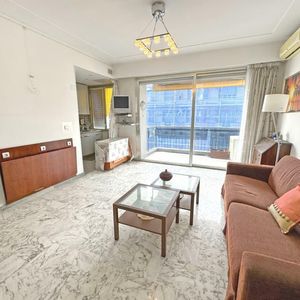 Property in Carre d'Or