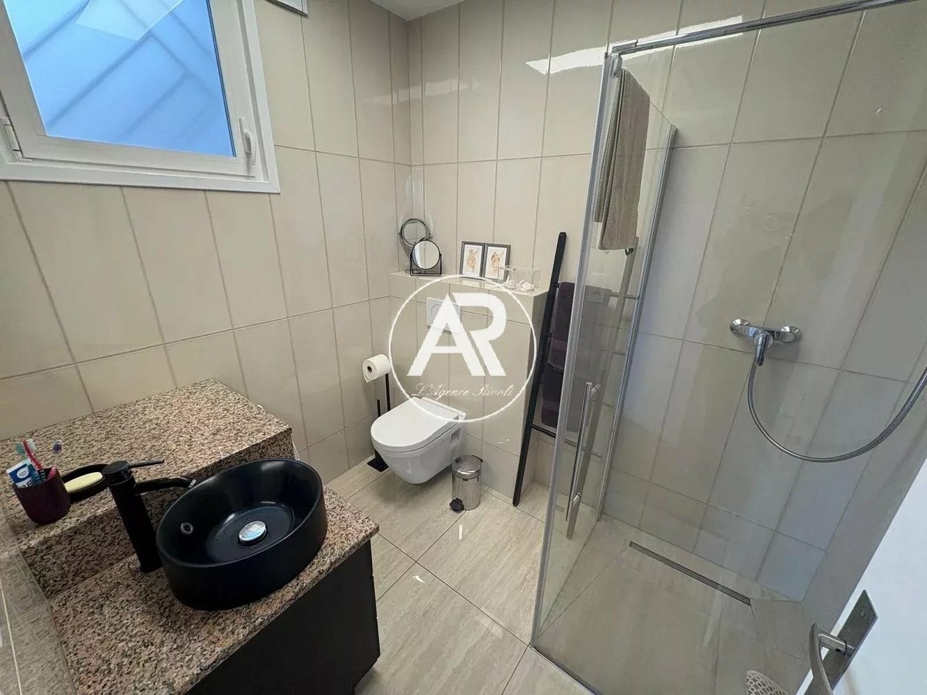 Property photo in Carre d'Or