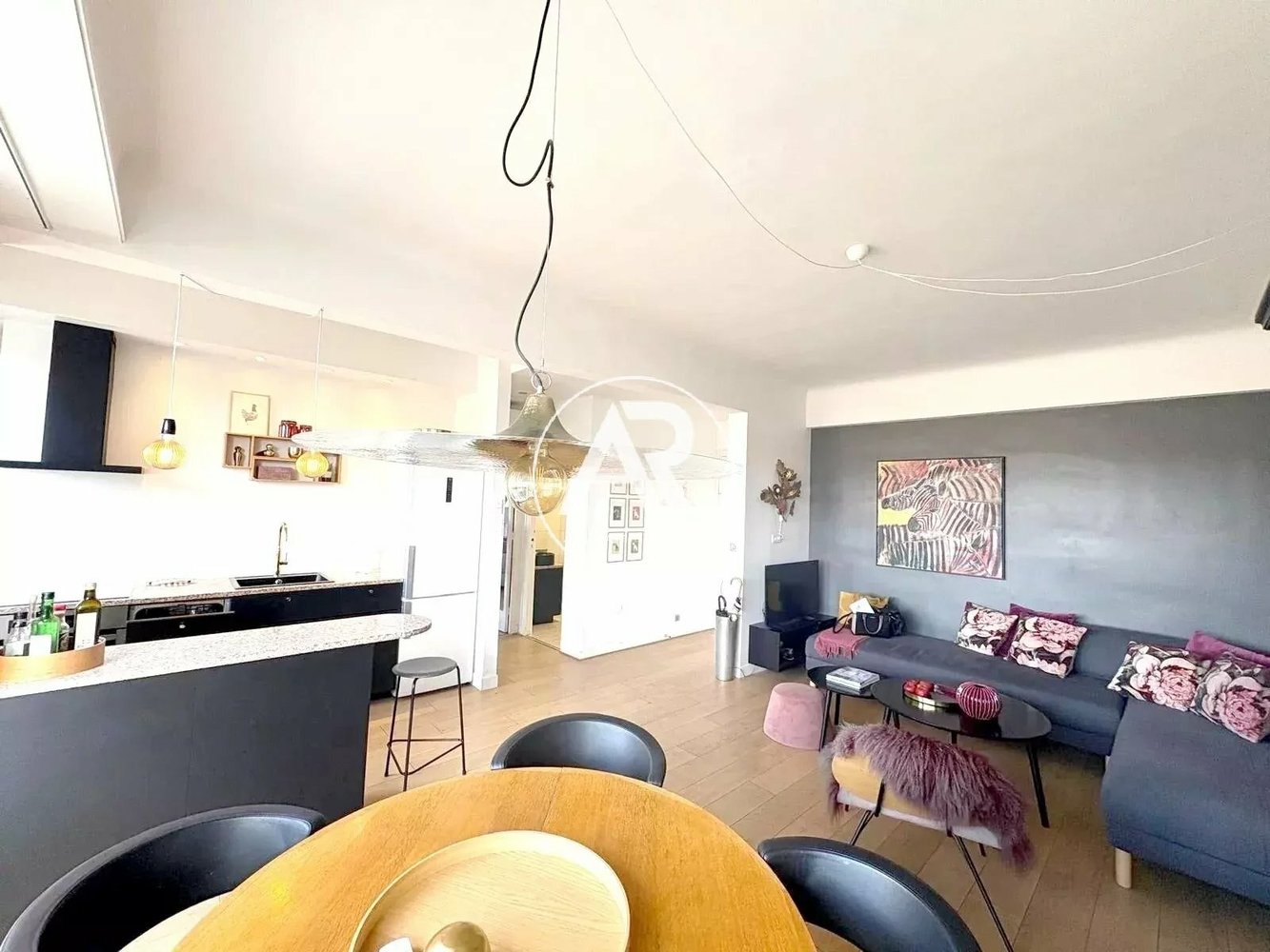 Property photo in Carre d'Or