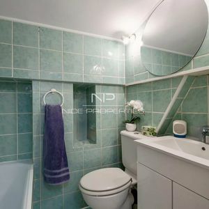 Property in Carre d'Or