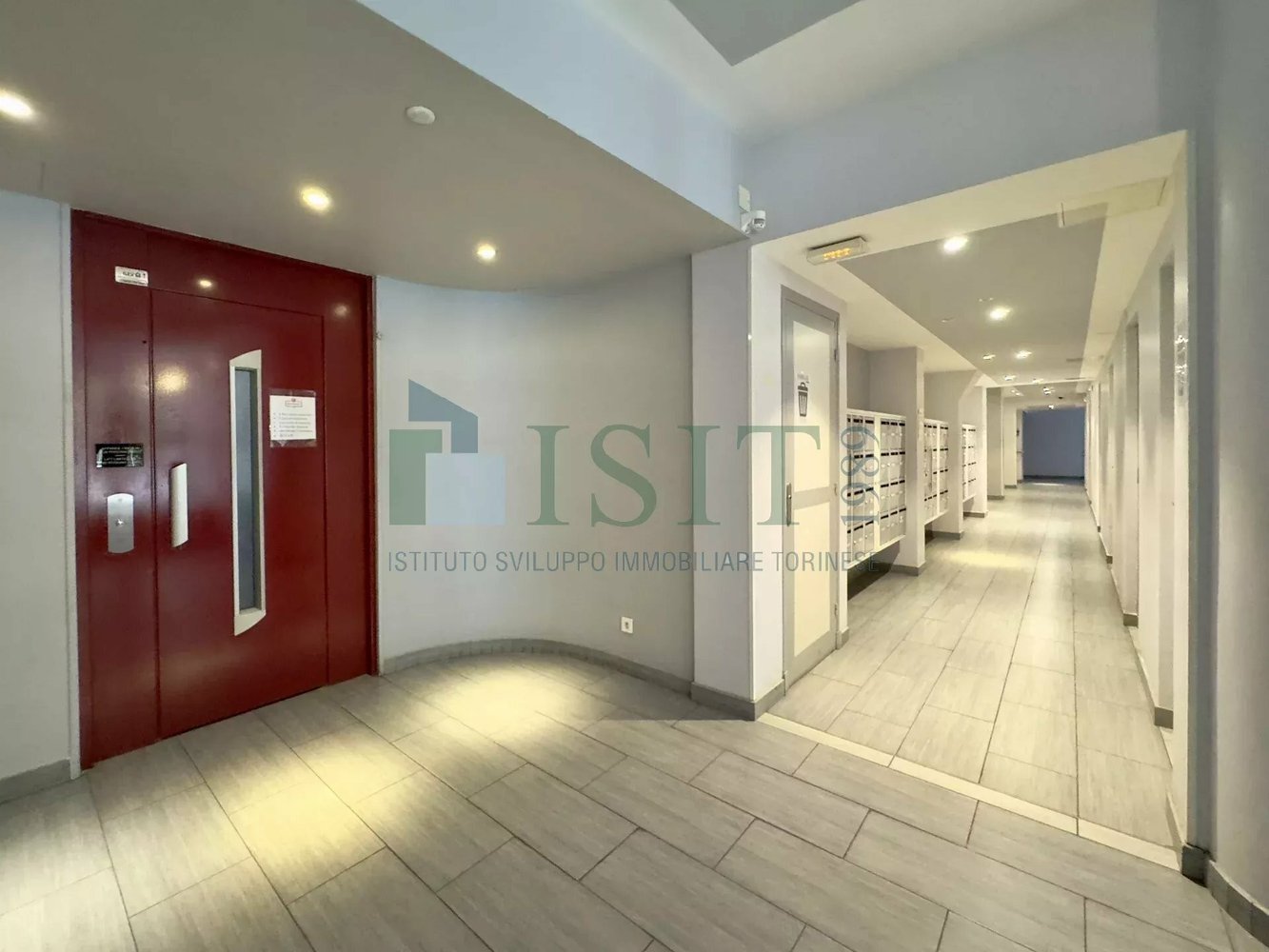 Property photo in Carre d'Or