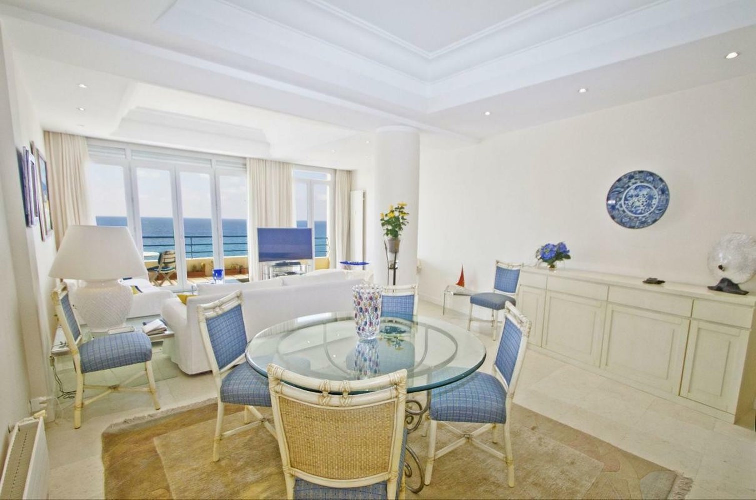 Property photo in Carre d'Or