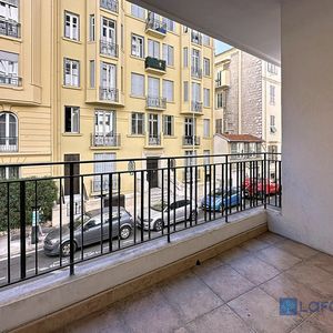 Property in Musicians Quarter