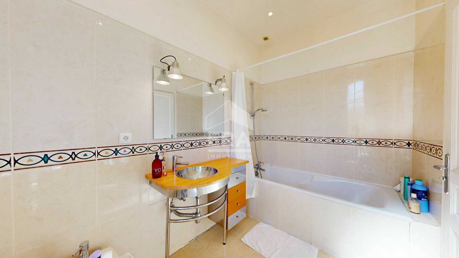 Property photo in Musicians Quarter