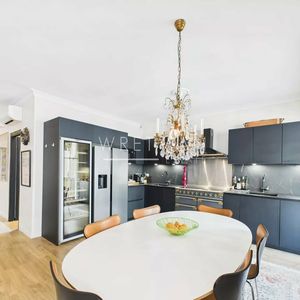 Property in Musicians Quarter