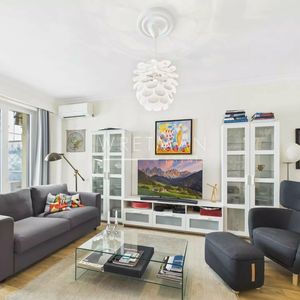 Property in Musicians Quarter