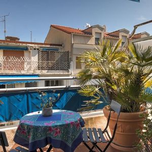 Property in Musicians Quarter