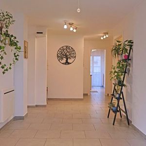 Property in Musicians Quarter