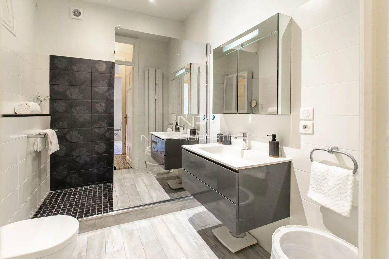 Property photo in Musicians Quarter