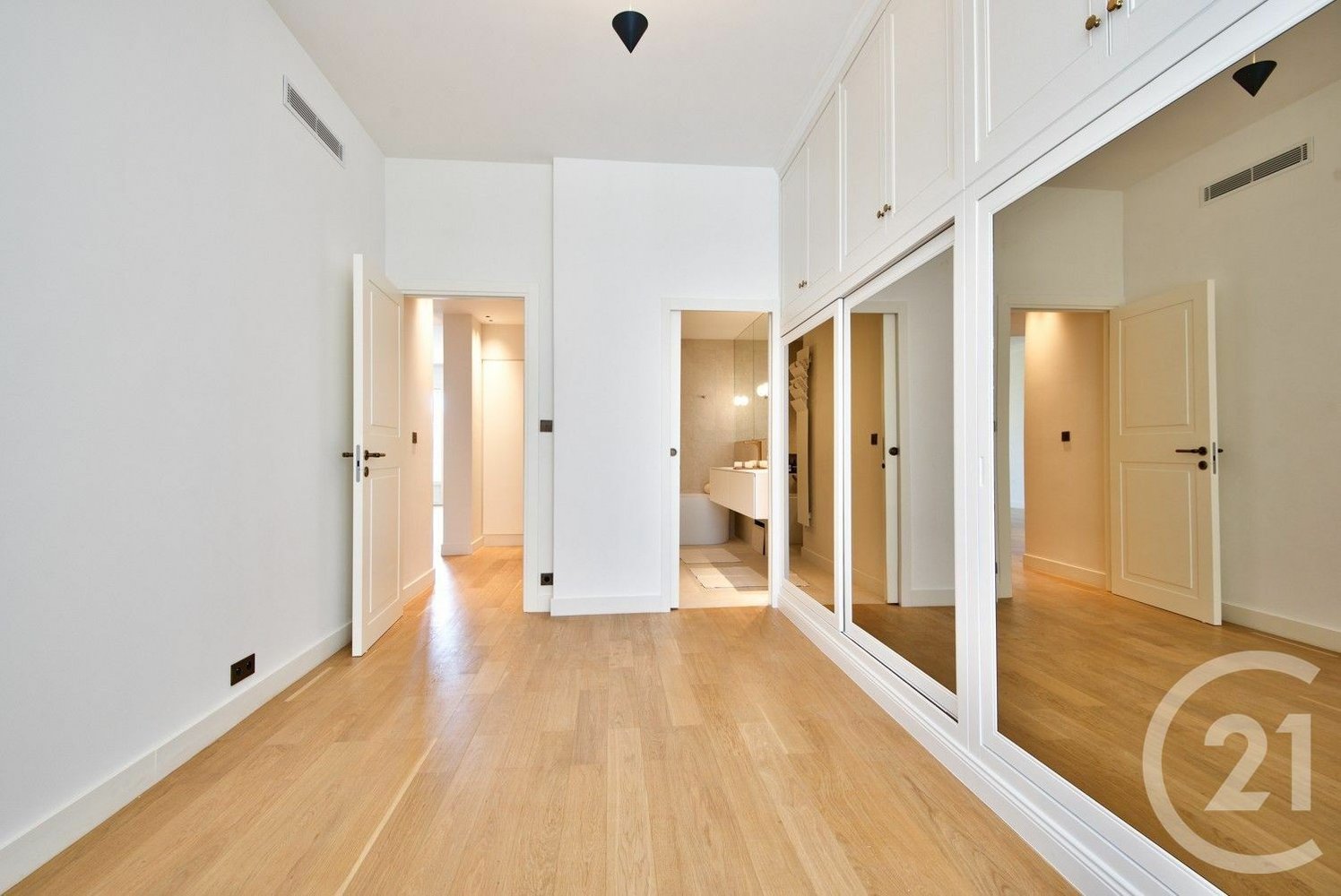 Property photo in Musicians Quarter