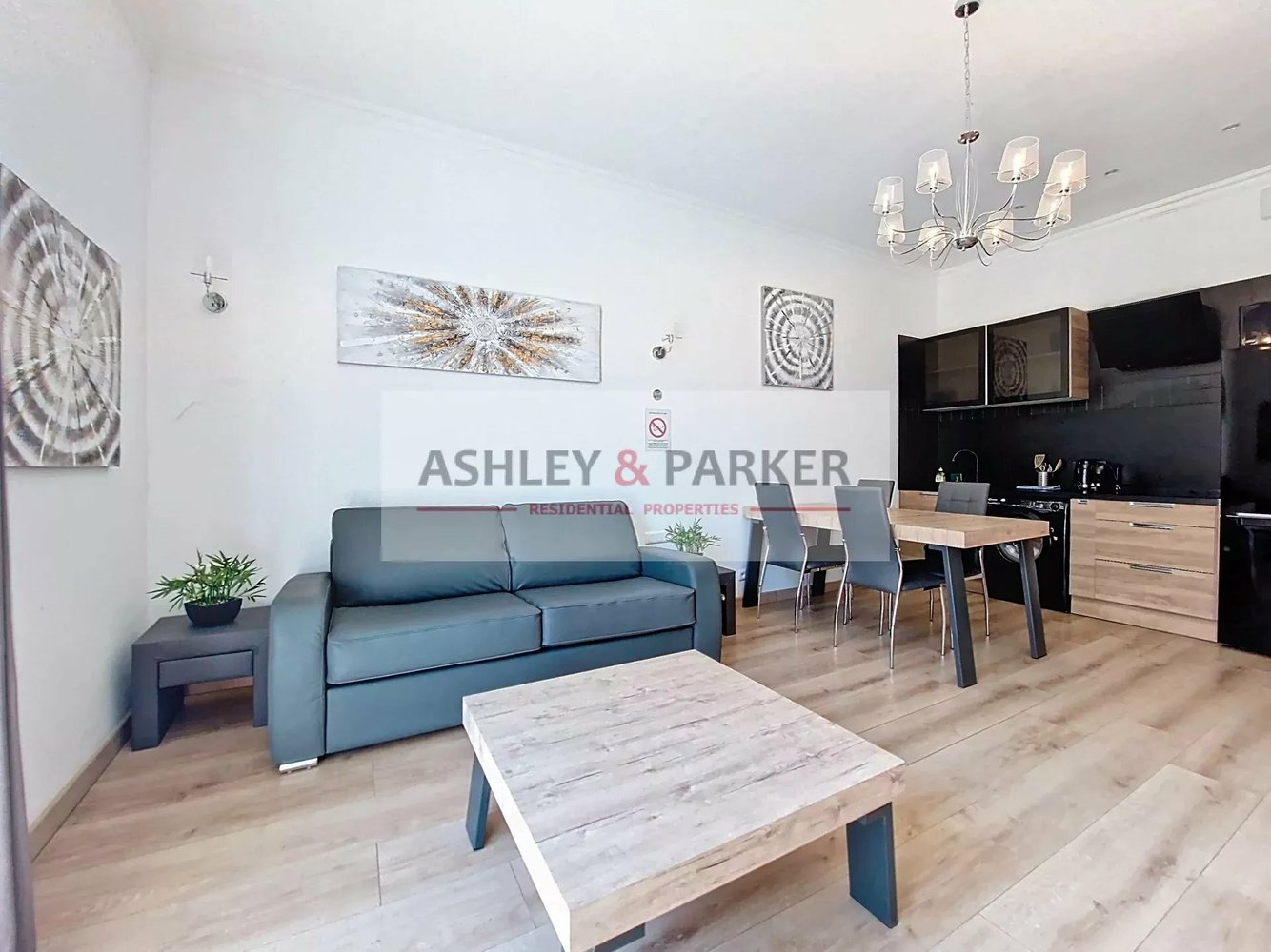 Property photo in Musicians Quarter