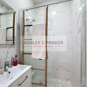 Property in Musicians Quarter