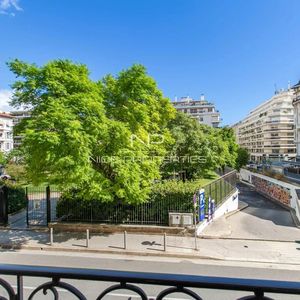 Property in Musicians Quarter