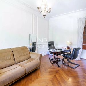 Property in Musicians Quarter