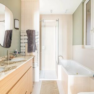 Property in Musicians Quarter