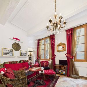 Property in Old Town