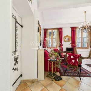 Property in Old Town