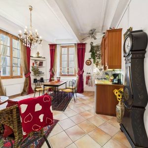 Property in Old Town