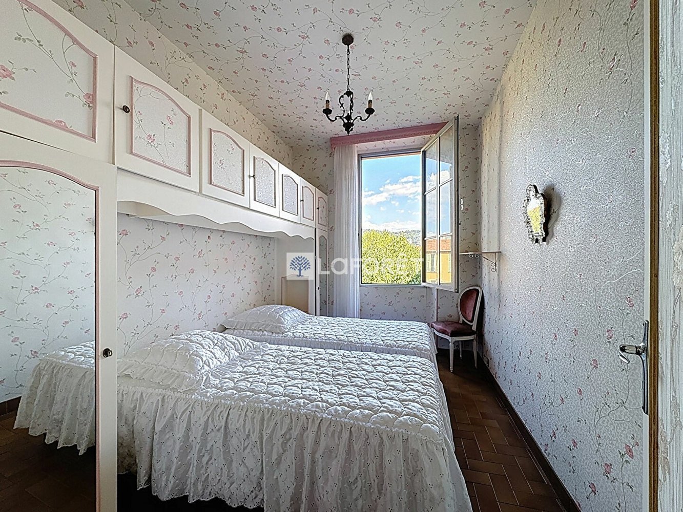 Property photo in Port