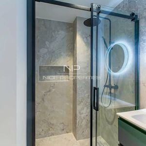 Property in Carre d'Argent