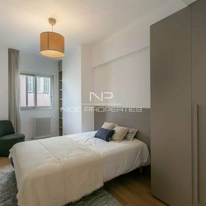 Property in Carre d'Argent