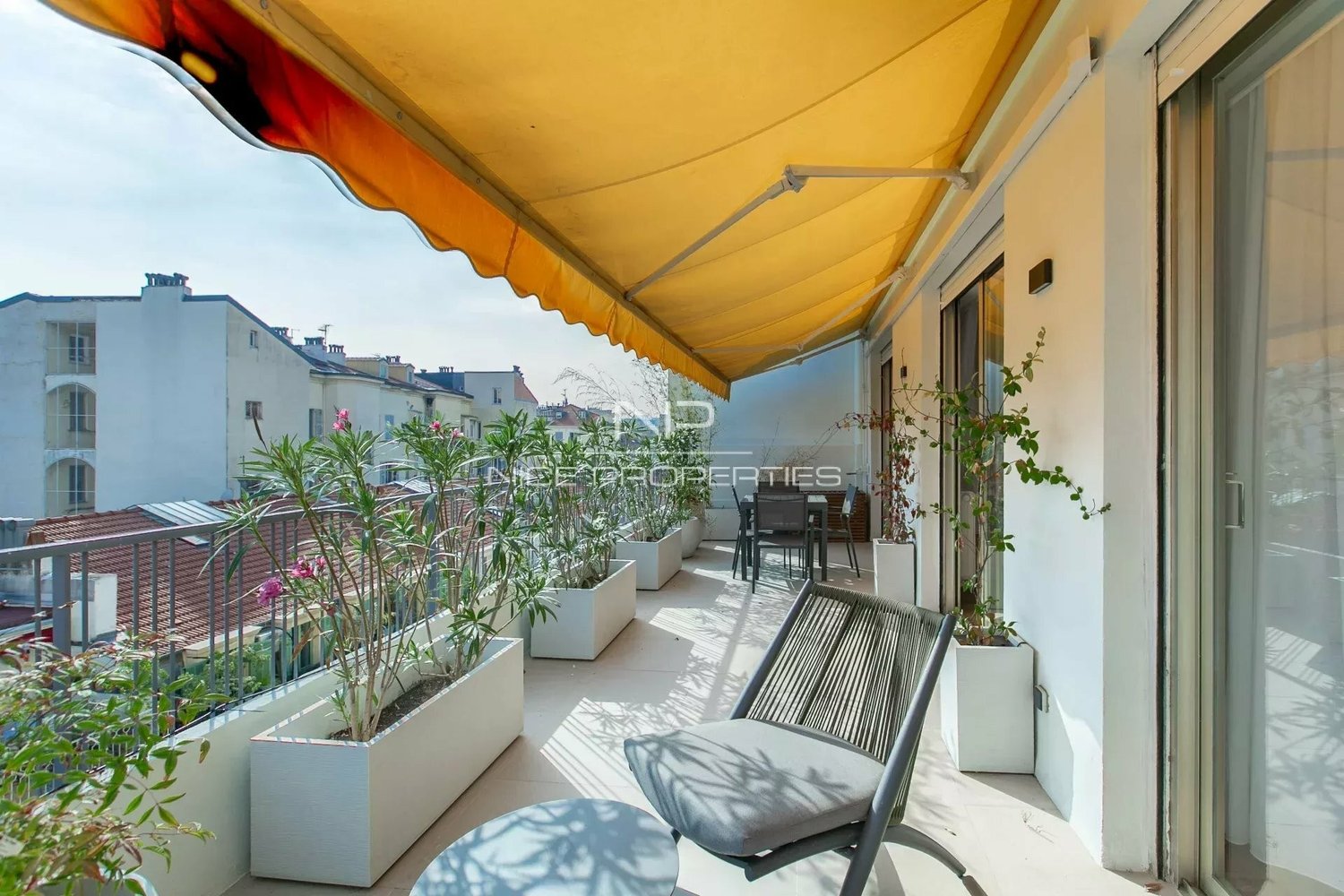 Property photo in Carre d'Argent