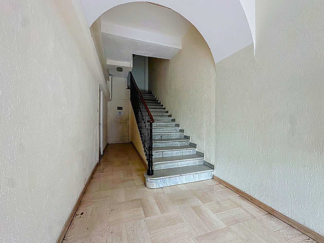 Property photo in Carre d'Argent