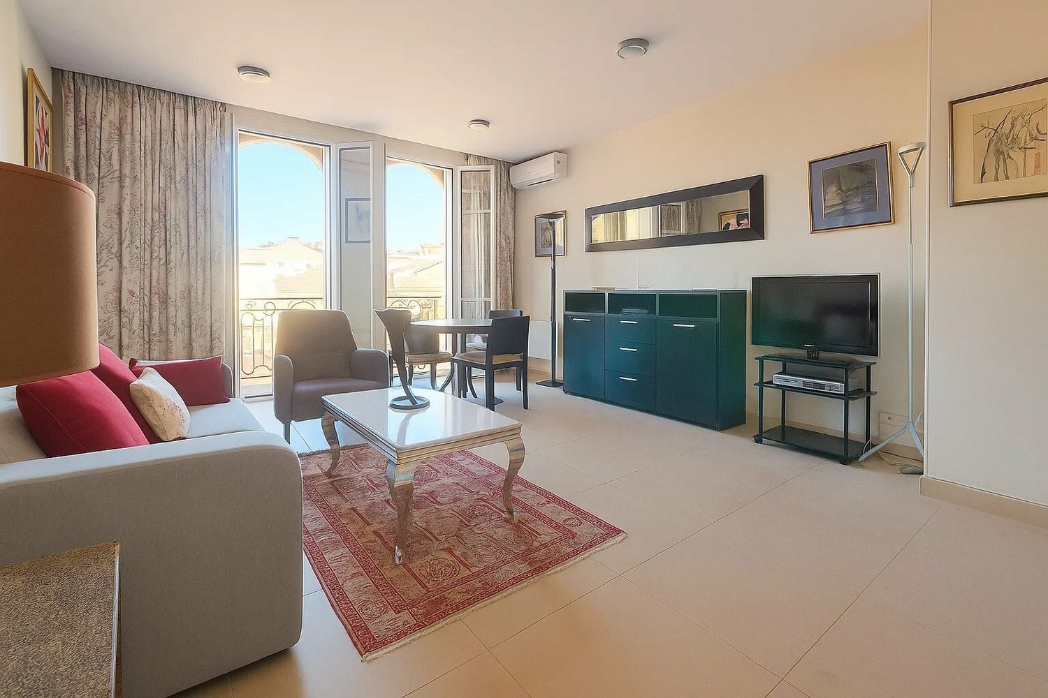 Property photo in Carre d'Argent