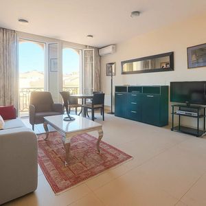 Property in Carre d'Argent