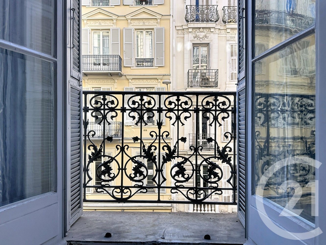 Property photo in Carre d'Argent