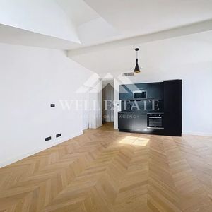 Property in Carre d'Argent