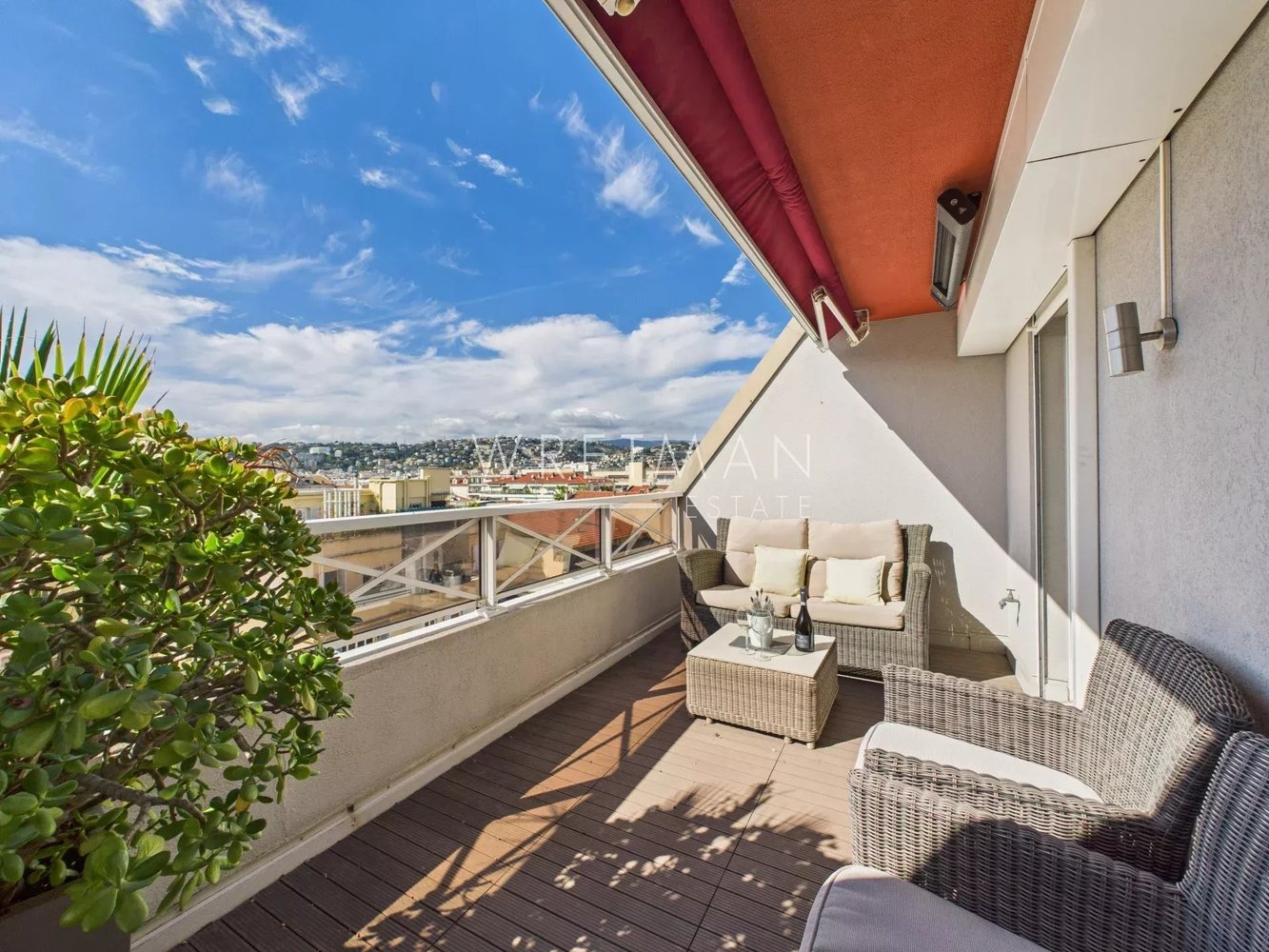 Property photo in Carre d'Argent