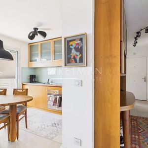 Property in Carre d'Argent